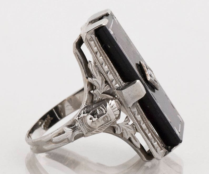 Antique Ring Antique 18k White Gold Black Onyx and Diamond Ring image 2