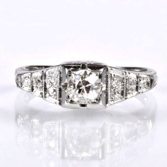 Antique Engagement Ring - Antique Art Deco 18k Whi