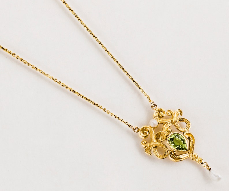 Antique Necklace Antique Art Nouveau 14k Yellow Gold Peridot & Seed Pearl Conversion Necklace Bild 4