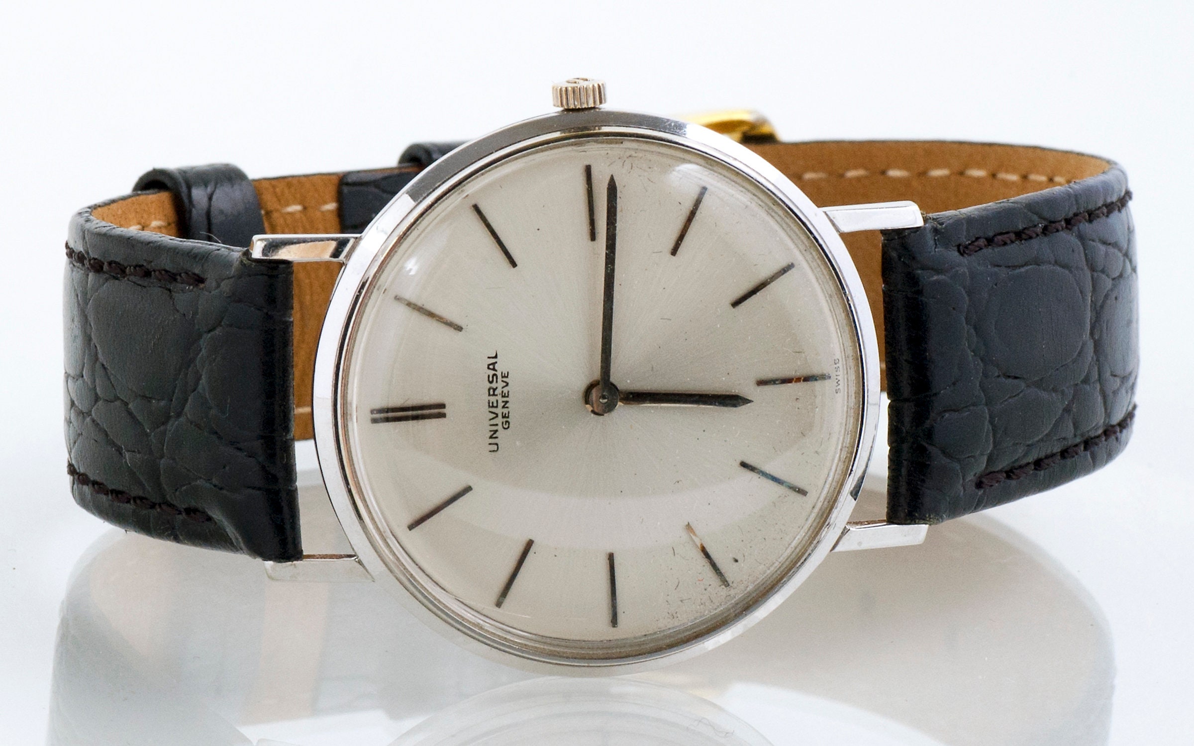 Universal vintage watch hotsell