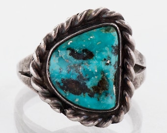 Vintage Ring - Vintage Sterling Silver Bezel Set Turquoise Ring