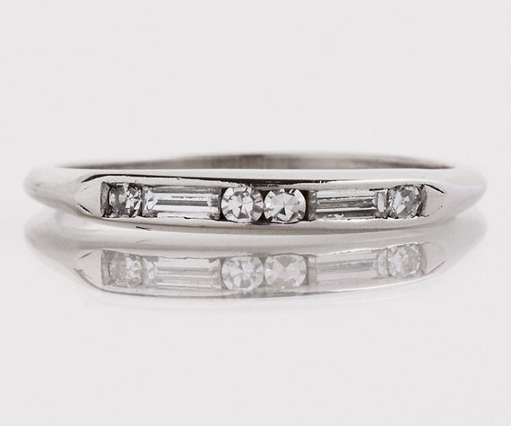 Vintage Wedding Band - Vintage Platinum Diamond Wedding Band