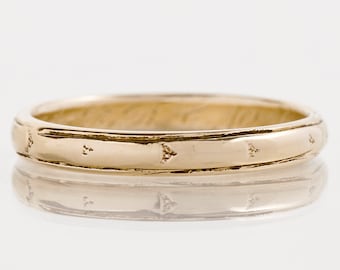 Antique Wedding Band - Antique 14k Yellow Gold Engraved "1901" Wedding Band