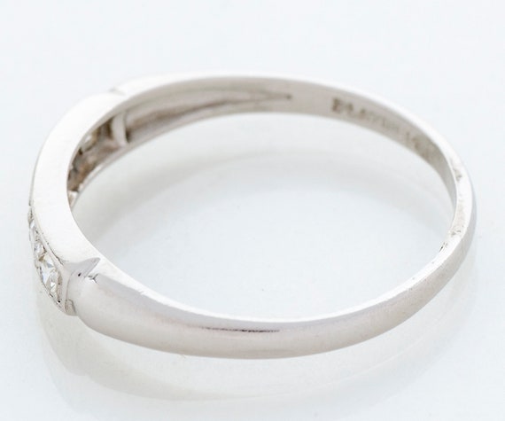 Antique Wedding Band - Antique Platinum Diamond Wedding Band View 2