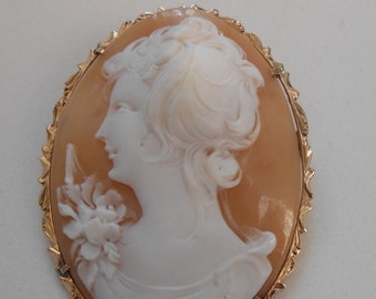 1900 Large Shell Cameo, 14K Solid Gold Pin Brooch and Pendant