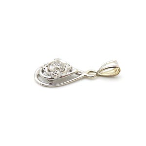Colgante de oro blanco macizo de 14 quilates con diamante para mujer: talla brillante redonda de 3/8 de quilate. imagen 2