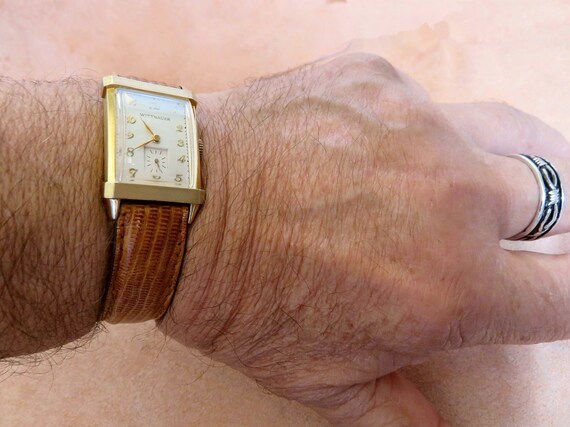 Wittnauer Cal 9WN, 14K Solid Yellow Gold Winding Wrist Watch With 