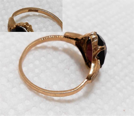 Antique 10K Rose Gold Resizable red stone Ring - image 3