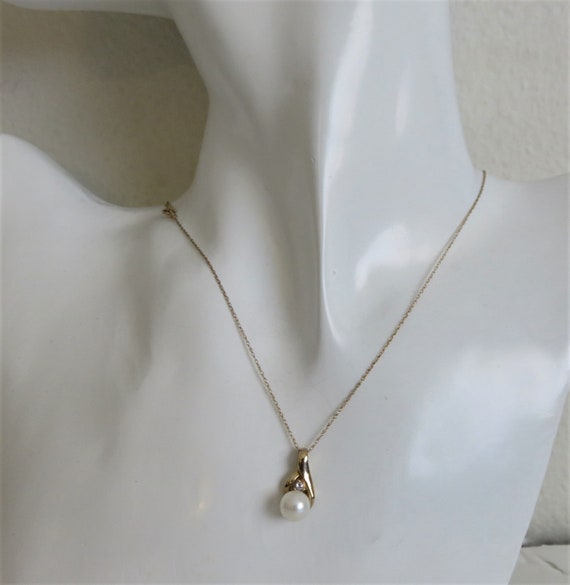 10k gold sale pearl necklace