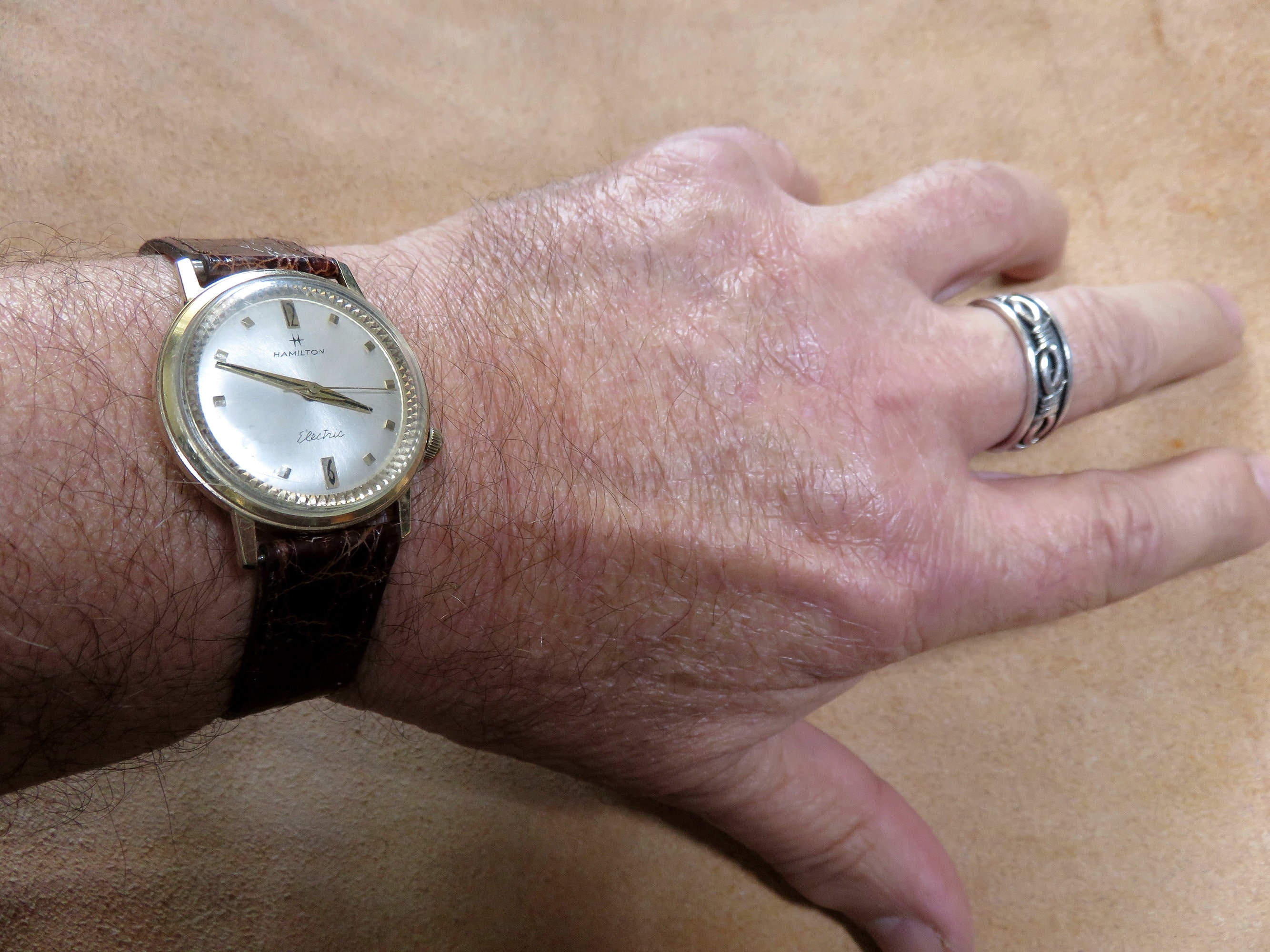 Milus Watch - Etsy