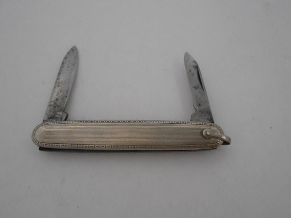 Pocket watch deals knife