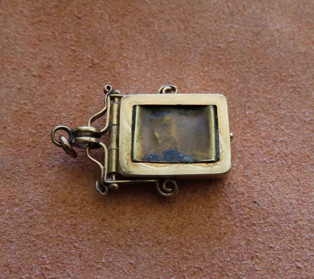 Victorian Yellow Gold Filled Double-sided Locket Picture Frame, Pendant ...