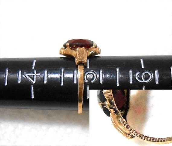 Antique 10K Rose Gold Resizable red stone Ring - image 4