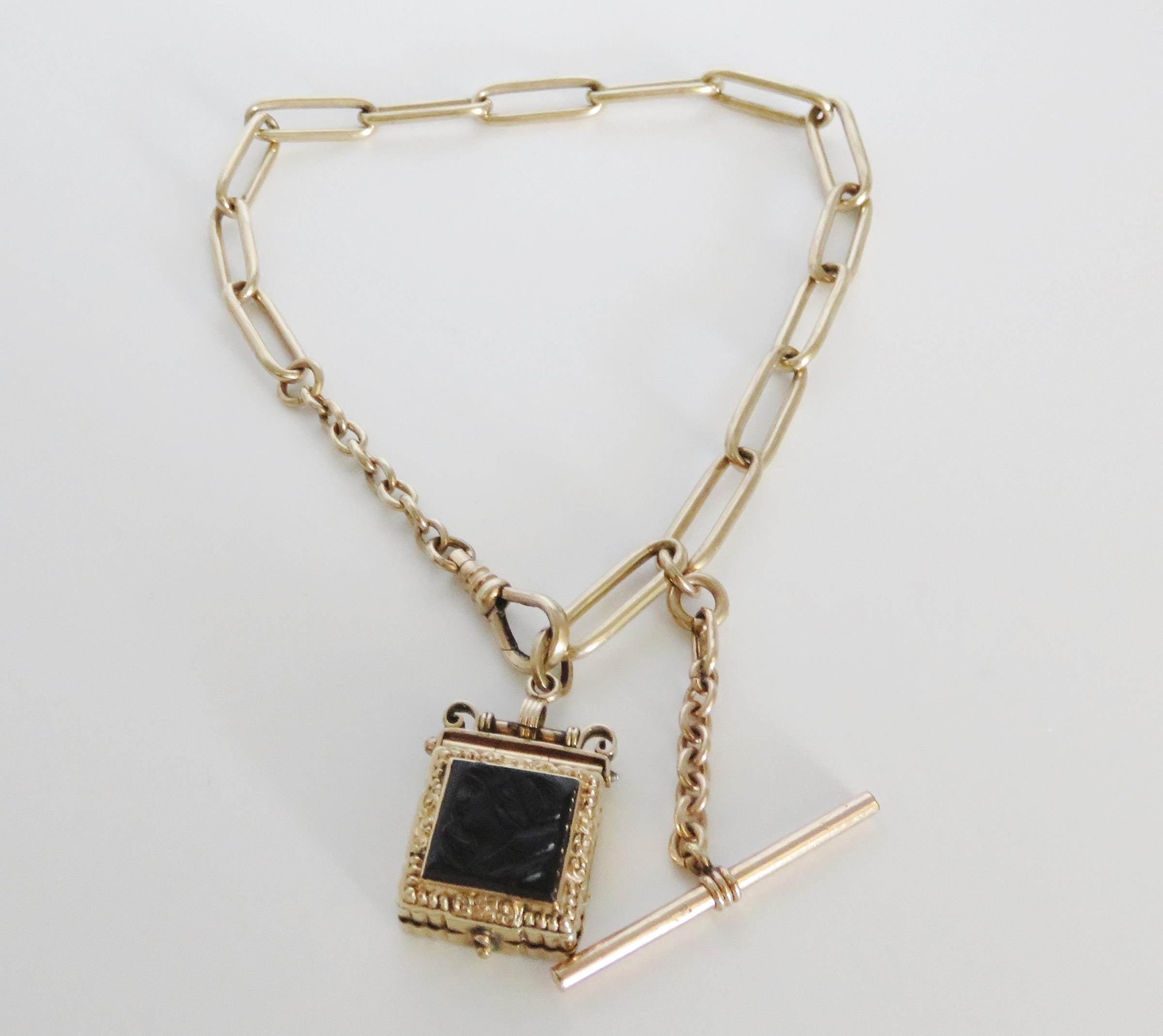 Antique Yellow Gold-filled Pocket Watch Chain Fob Locket  display picture 3