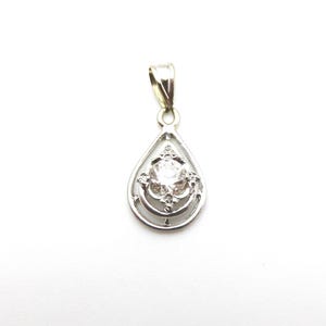 Colgante de oro blanco macizo de 14 quilates con diamante para mujer: talla brillante redonda de 3/8 de quilate. imagen 1
