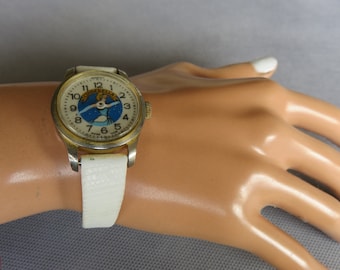 1970s Cinderella Winding Wristwatch, Runs Well, Swiss Made