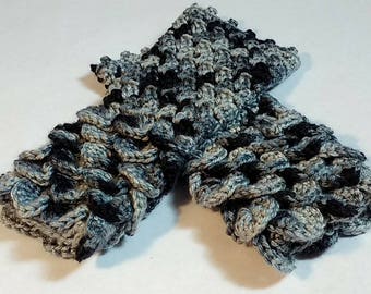 Cache-poignets crochetés en écailles de dragon MOUNTAIN ASH, poignets longs - gris-noir ~ Restez au chaud avec style cet hiver