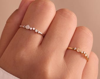 Anillo de piedra lunar y ópalo, delicado anillo apilable en plata de ley y chapado en oro de 14 quilates, regalo asimétrico de piedra natal estilo art déco para ella.