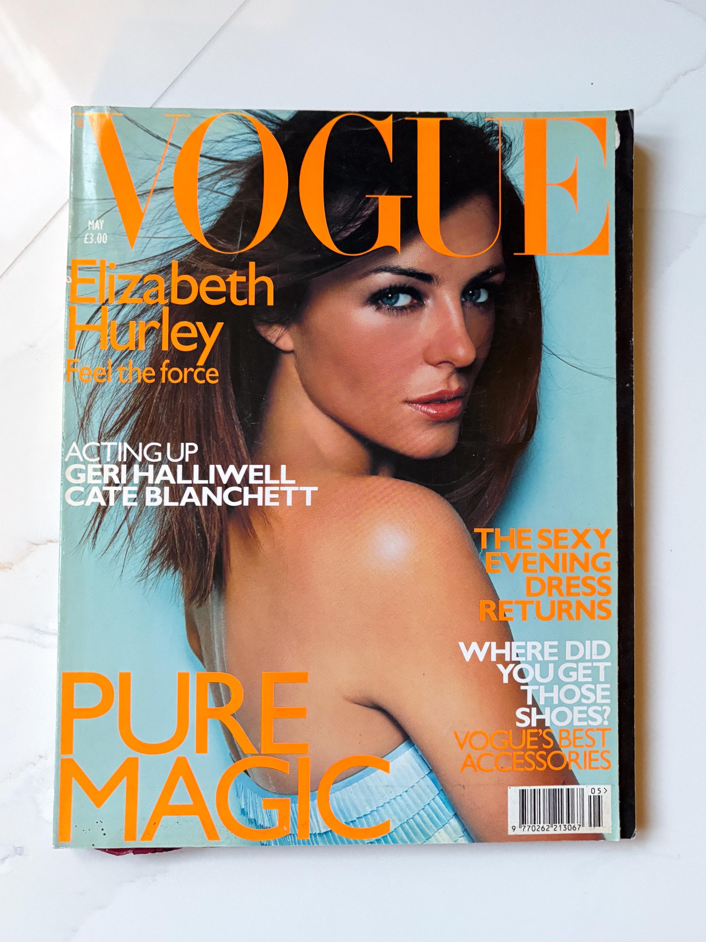 Elizabeth hurley - Etsy 日本