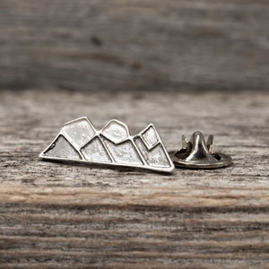 Three Sisters Mountain Pin