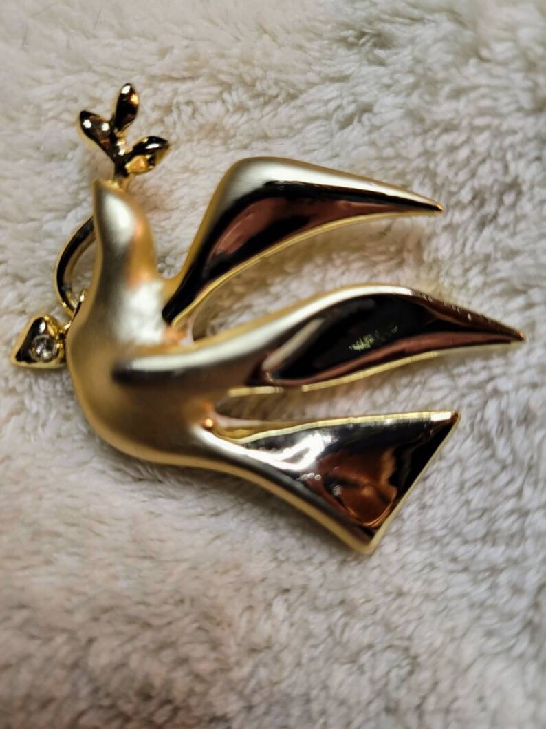 Golden Dove /& Olive Branch Pin by Guiste