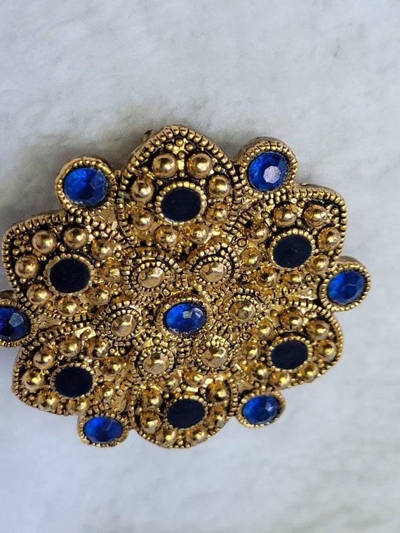 Ornate Gold Blue Black Stone Brooch - image 4