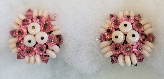 40s 50s Classics..! Milk Glass & Pink Crystal Ear… - image 1