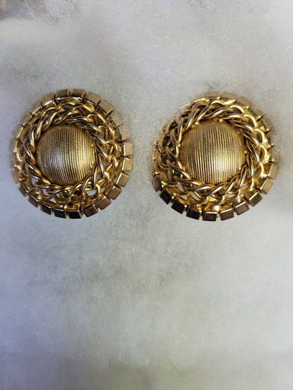 CLASSIC HOBE 1950S Glamor in Gold Earrings