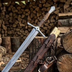 Espada de fantasía hecha a mano, acero de Damasco, vaina de madera tallada, hoja de exhibición de 40 pulgadas.