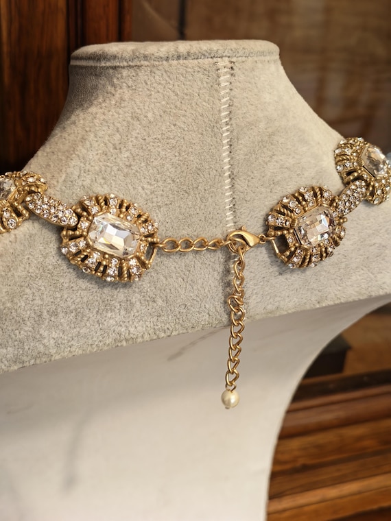 Collana girocollo vintage stile statement per donna