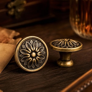Vintage Brass Cabinet Knob Floral Drawer Pull Antique Chrysanthemum Hardware Kitchen Cupboard Handle Rustic Furniture Hardware Decor