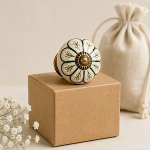 Vintage Ceramic Cabinet Knobs, Floral Drawer Pulls, European Style Flower Handles, Antique Kitchen Cupboard Knobs, Decorative Furniture