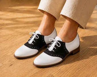 Oxford dameszadelschoenen, zwart-witte veterbrogues, vintage geïnspireerde schoenen