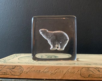 Glass block paperweight , Hadeland Norway glass , Paperweight polar bear