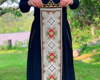 Vintage Norwegian Tapestry , Vintage Bell Pull , Klokkestreng Norway Tapestry