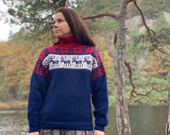 Norwegian sweater reindeer , Norwegian sweater vintage , Nordic sweater hand knit size Small Medium