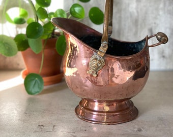 Large copper coal bucket , Ash scuttle very beautiful