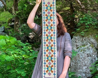 Scandinavian wall tapestry , Light shades tapestry , Norway folk art bell pull