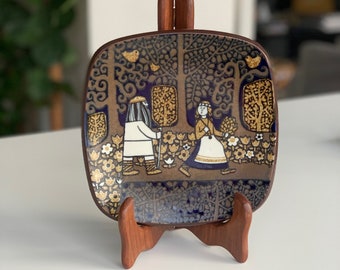 Arabia Finland Jaarbord 1977 Design Raija Uosikkinen Kalevala Scandinavische muurkunst The Finnish Epic