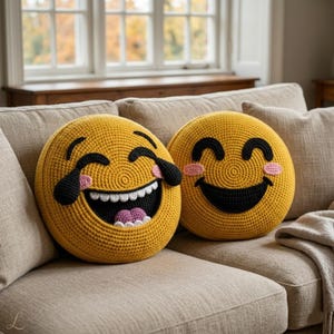 Virkmönster Skrattande Emoji, Rolig Amigurumi PDF, Uttrycksfull Virkad Ansiktskudde, DIY Sypresent, Direkt Nedladdning Virkadekorationer