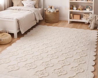 Hand Tufted Kids Rug, Ivory Nursery Area Rug, Scalloped Edge Wool Rug, Neutral Baby Room Decor, Soft Bedroom Rug, Handmade Nursery Carpet