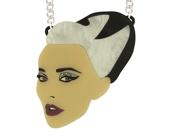 Daphne Guinness necklace