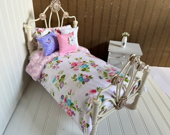 Minky Doll Bedding, Pink Floral/ Reversible Pink Minky, Fits American girl Doll, 18-20" dolls,4 Decorative pillows #2