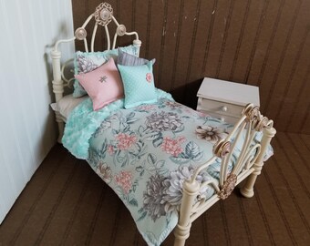 Minky Doll Bedding,Aqua Floral/Reversible Aqua Minky ,Fits American Girl 18-20" dolls,4 Decorative pillows # 1