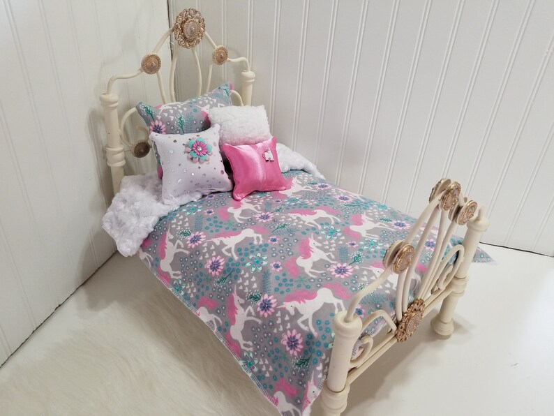 American Girl Doll Bedding 18 Doll Bedding Pink Unicorns With Reversible White Minky 4 Decorative Pillows 379