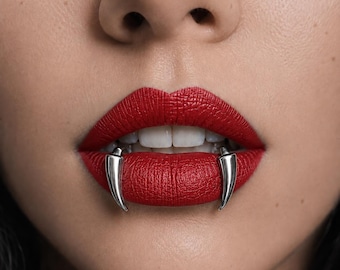 Vampir Fangzahn Lippenmanschetten: Edelstahl Nicht Piercing Gothic Schmuck Accessoire