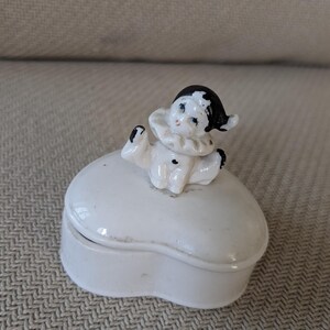 Vintage Ceramic Heart Trinket Box, Pierrot Clown Figurine, Small Keepsake Box, Retro Miniature Decor, Nostalgic Collectible
