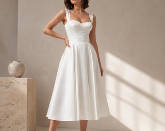 Weißes Midi Kleid, Sweetheart Ausschnitt, breite Träger, A-Line Rock, Schnürrücken