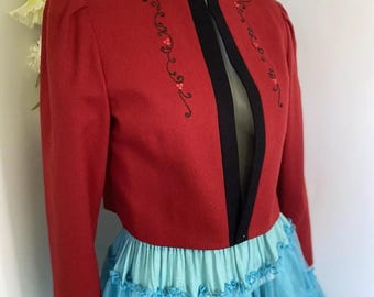 Lanz Oktoberfest Dirndl Tyrol Red and Black Wool Cropped Vintage Jacket US 7/8 Folk Fits Smaller Jacket Bavarian Design Flower Embroidered