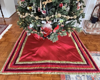 Square XL Christmas Tree Skirt 59" Red Satin W Stripped Border Green Satin Side